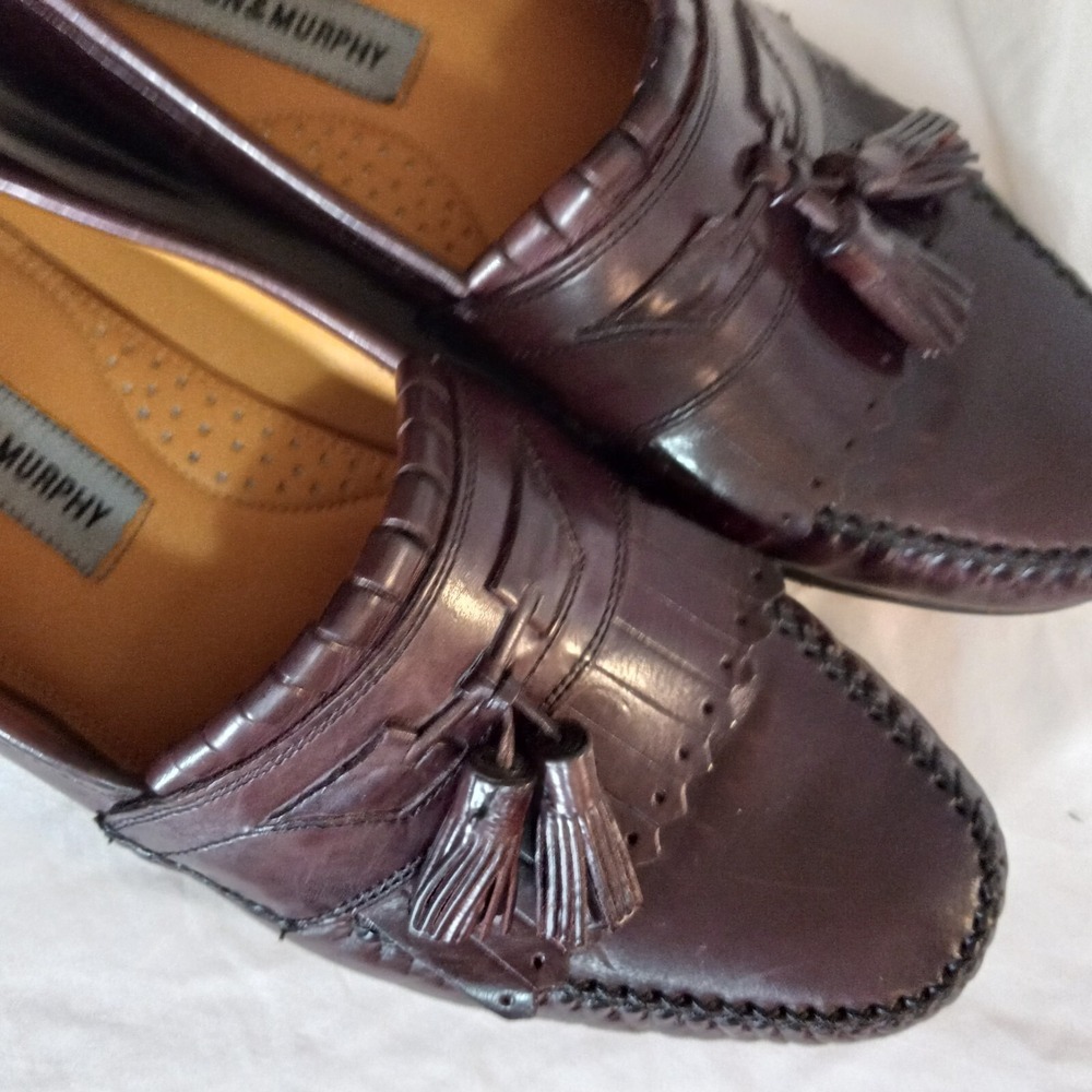150834 JOHNSTON & MURPHY BRELAND KILTIE MEN'S SHOE 8.5 M BURGUNDY LEATHER....EUC